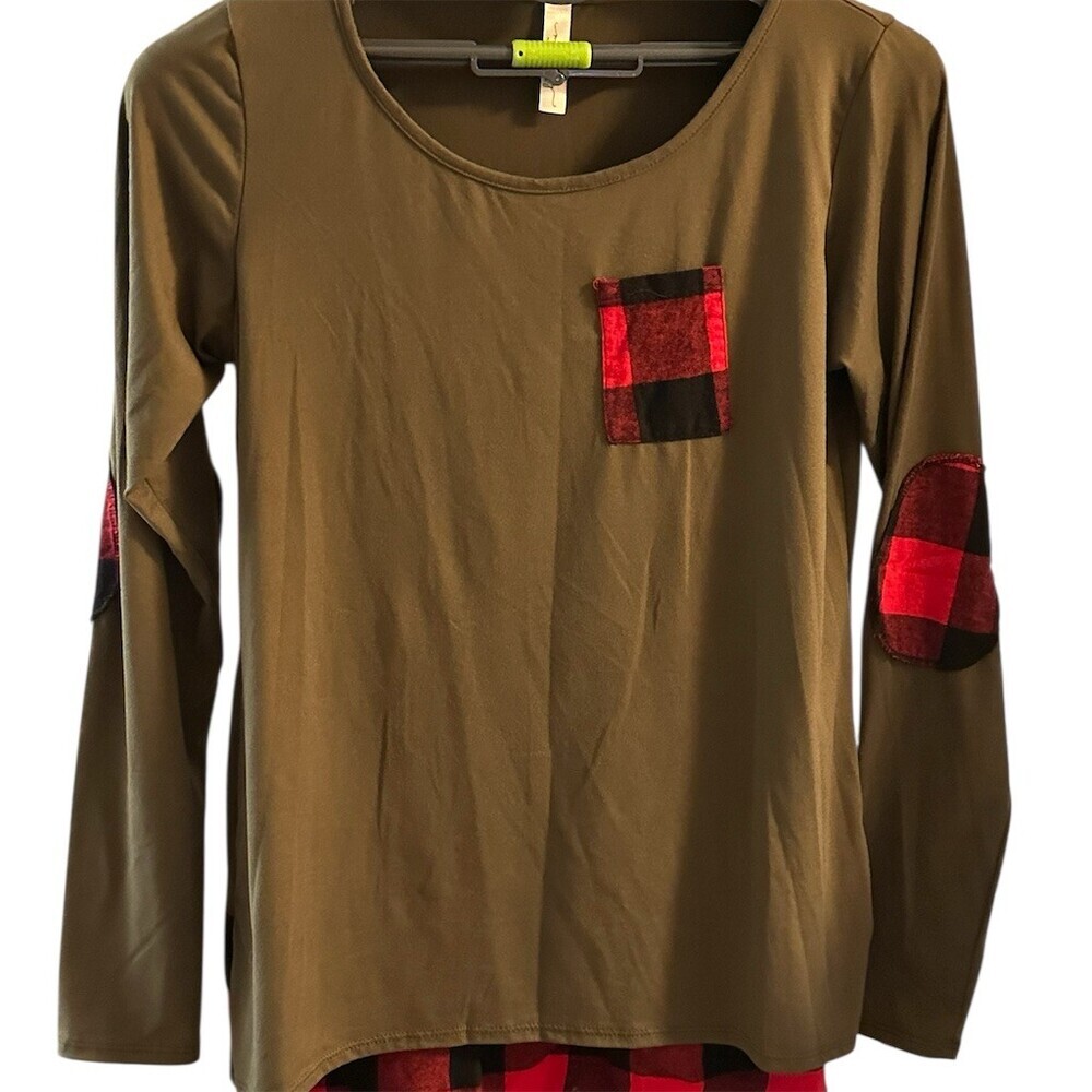 Miss 2 Day Tunic Top Womens Size L Olive Green Long Sleeve Plaid Accents